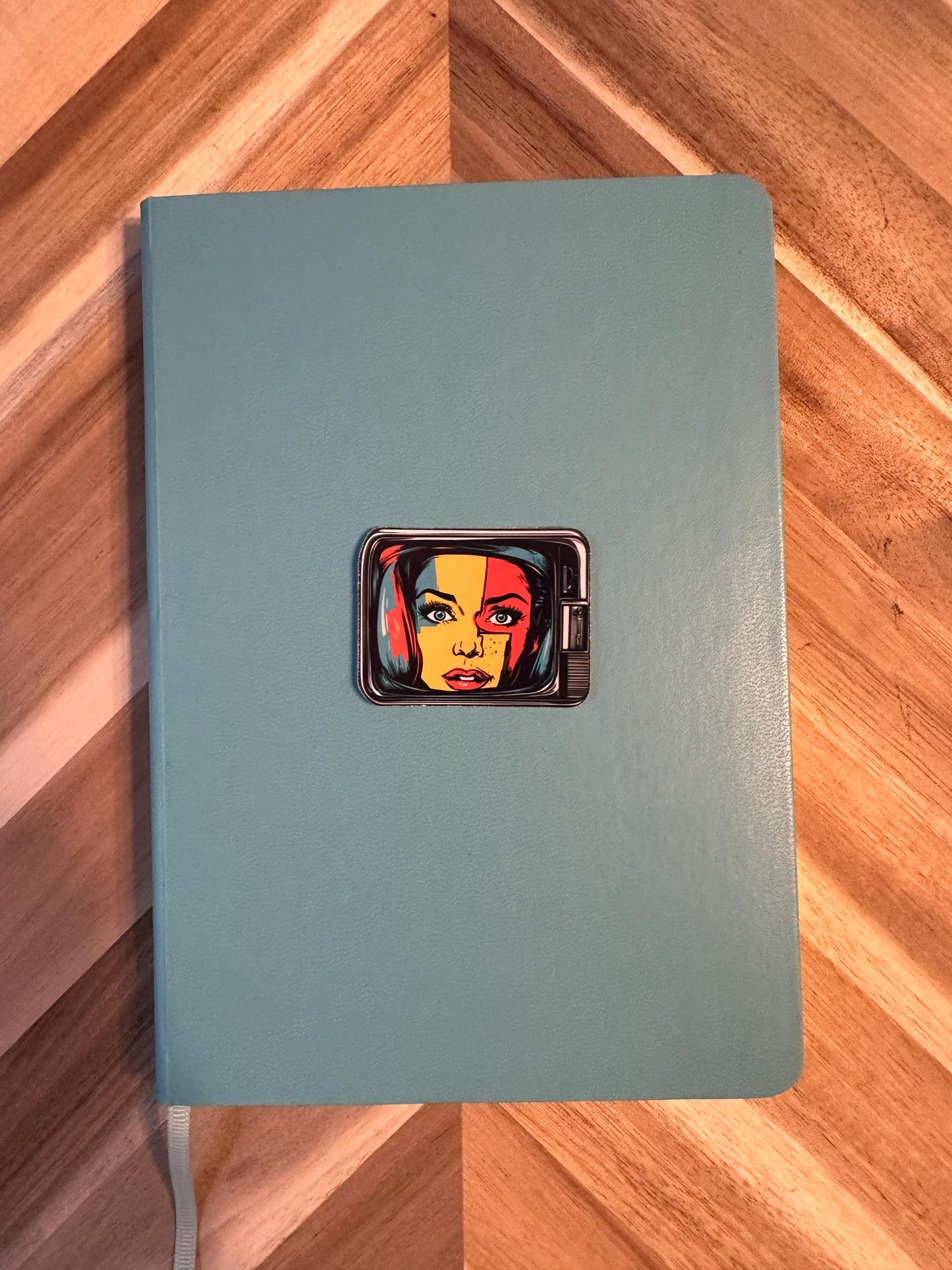 Pop Art TV Sticker: Retro 80s Nostalgia Vinyl Decal