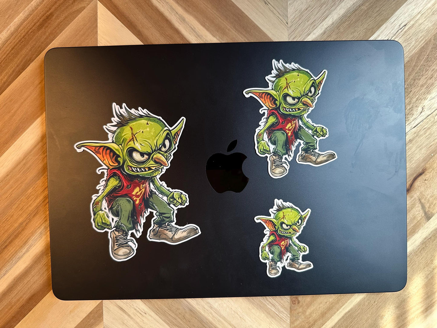 Green Goblin Vinyl Sticker | Fantasy Creature Decal | Punk Elf Art | Waterproof Laptop Sticker